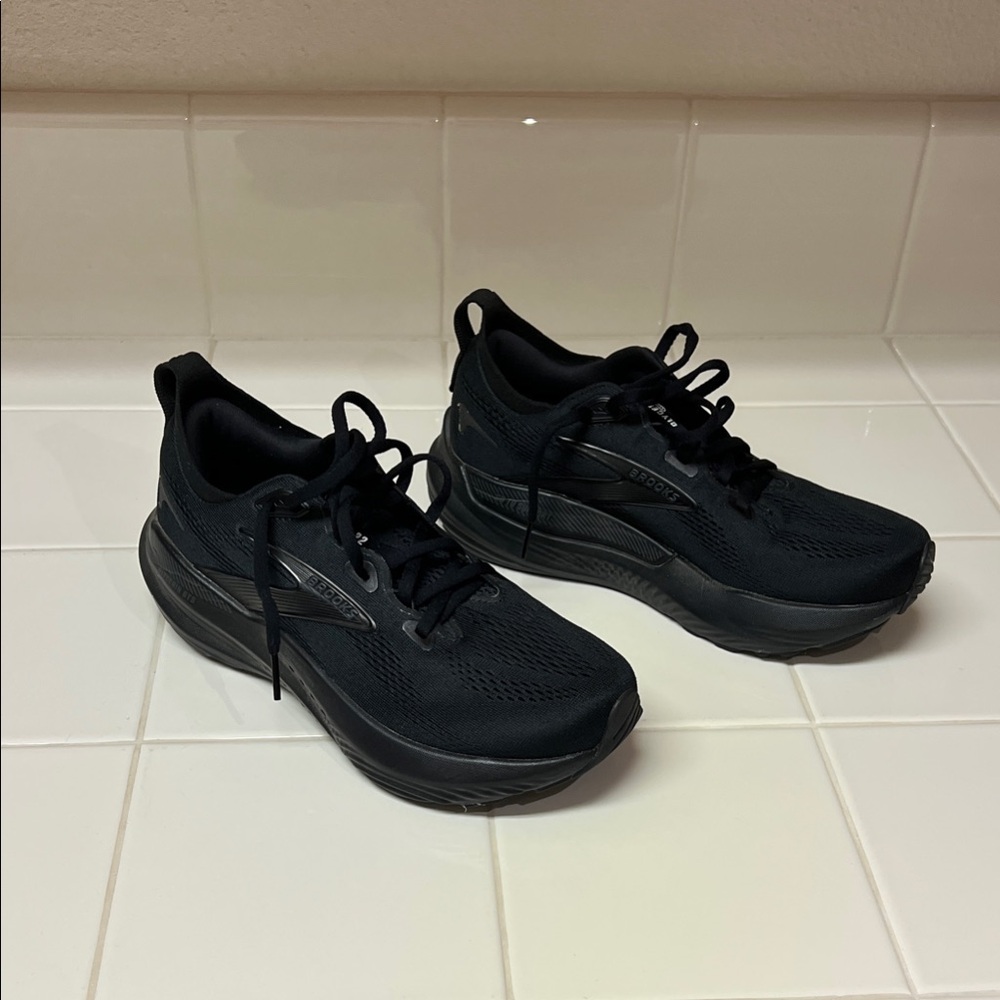 Brooks Black Glycerin 22 GTS - Worn twice